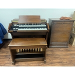 U447458 Used Hammond C3 Organ With Bench - Includes 122 Leslie Speaker Cabinet