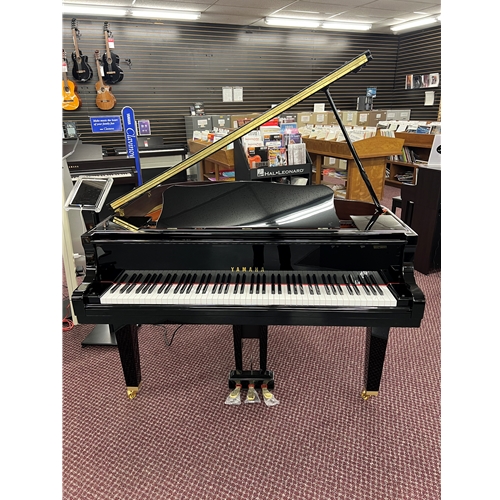 DGB1KENSTPE Yamaha Disklavier Grand Piano DGB1KENST PE 5'0" With Bench -  Polished Ebony